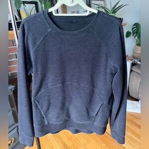 Lululemon Textured Pullover Sweatshirt Black Long Sleeve